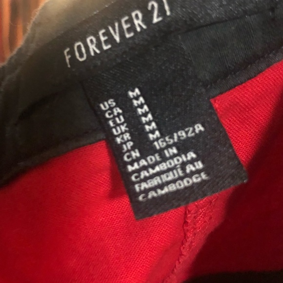 Forever 21 Little Red Dress w/back bows Sz Zm Cute - Picture 3 of 6